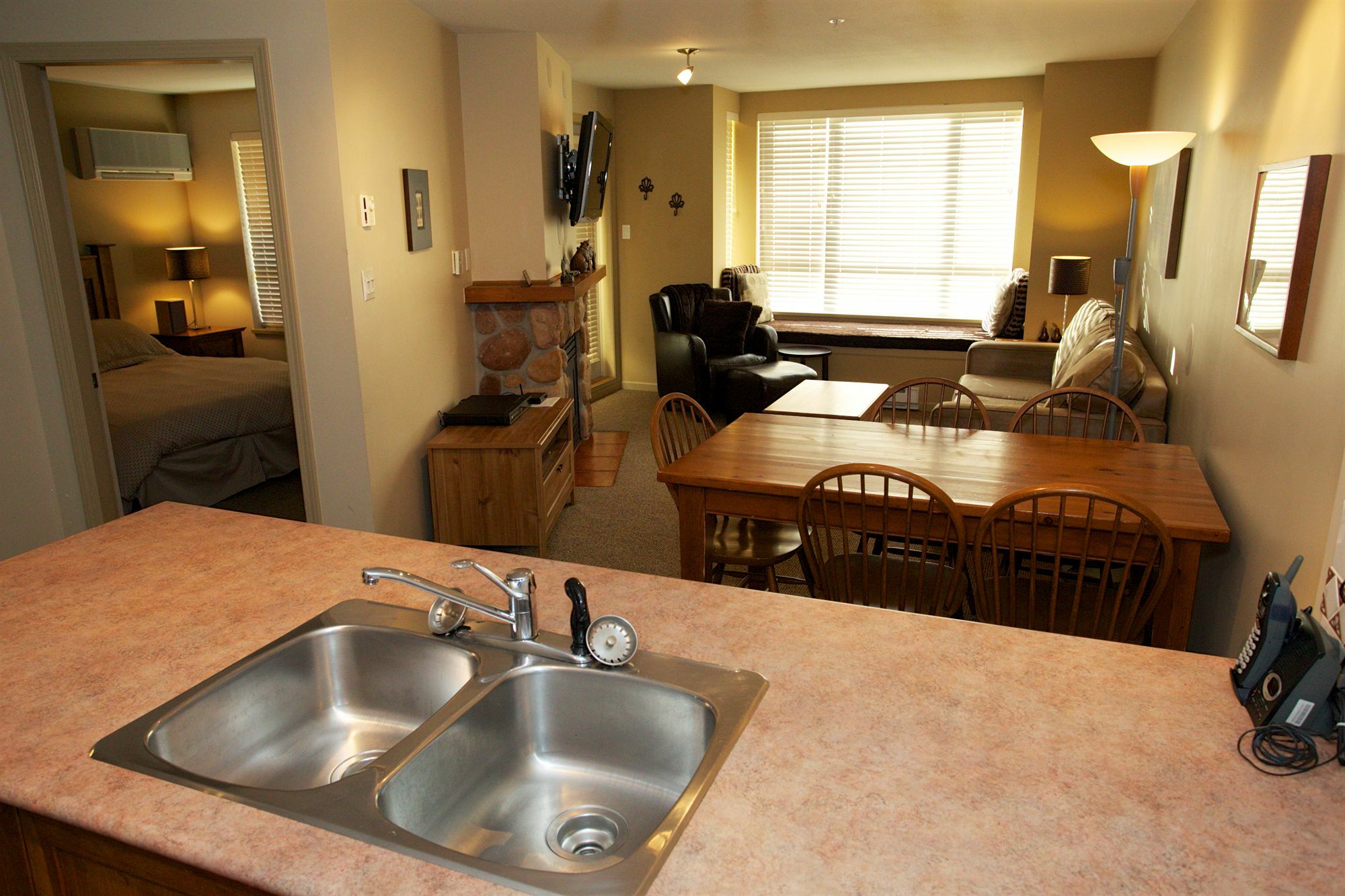Town Plaza By Mountainview Accommodation Whistler Exterior foto
